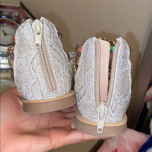 Sandals 😍👡 - Picture 4 of 4